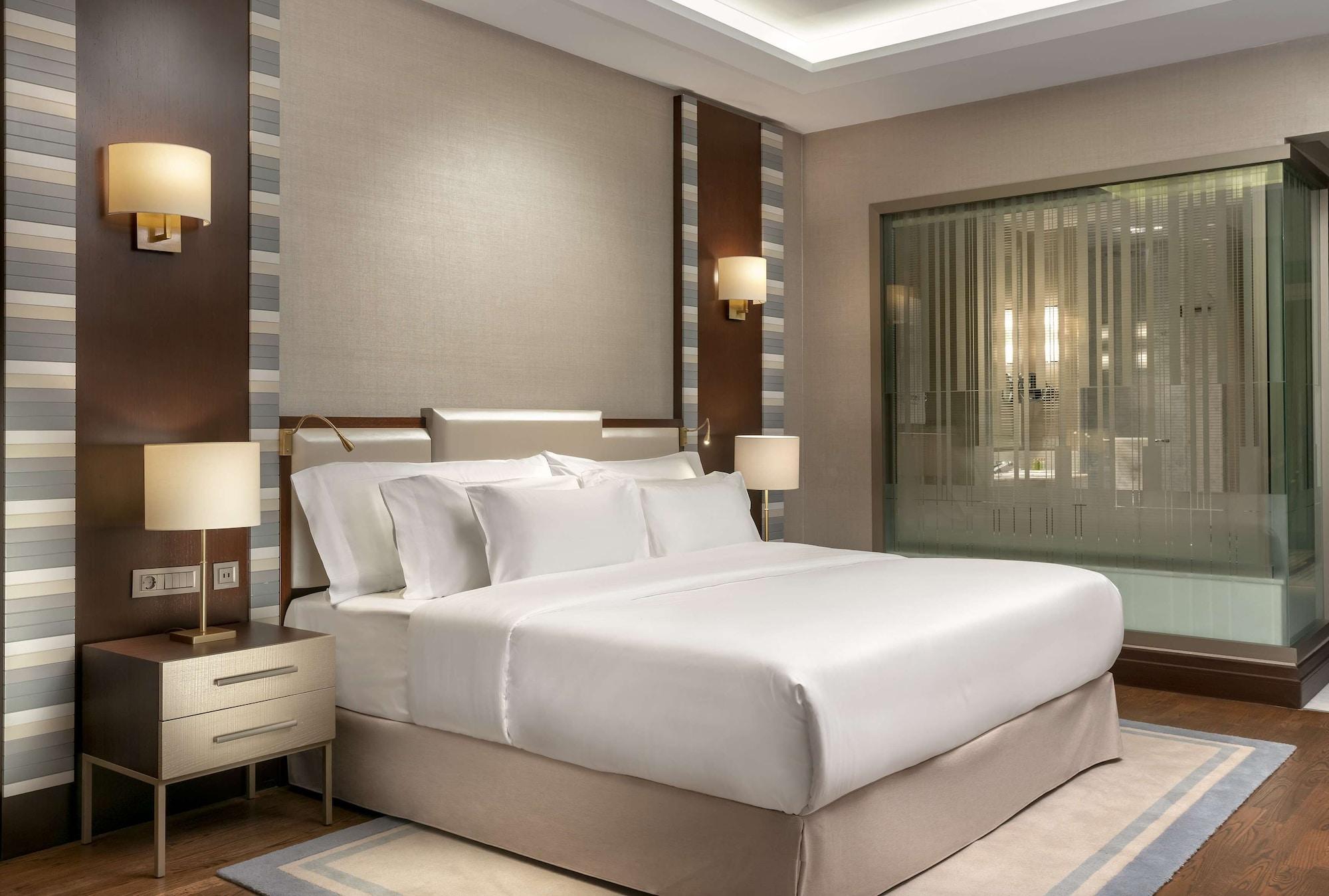 บาร์เซโล อิสตันบูล Hotel ภายนอก รูปภาพ A bedroom at the hotel
