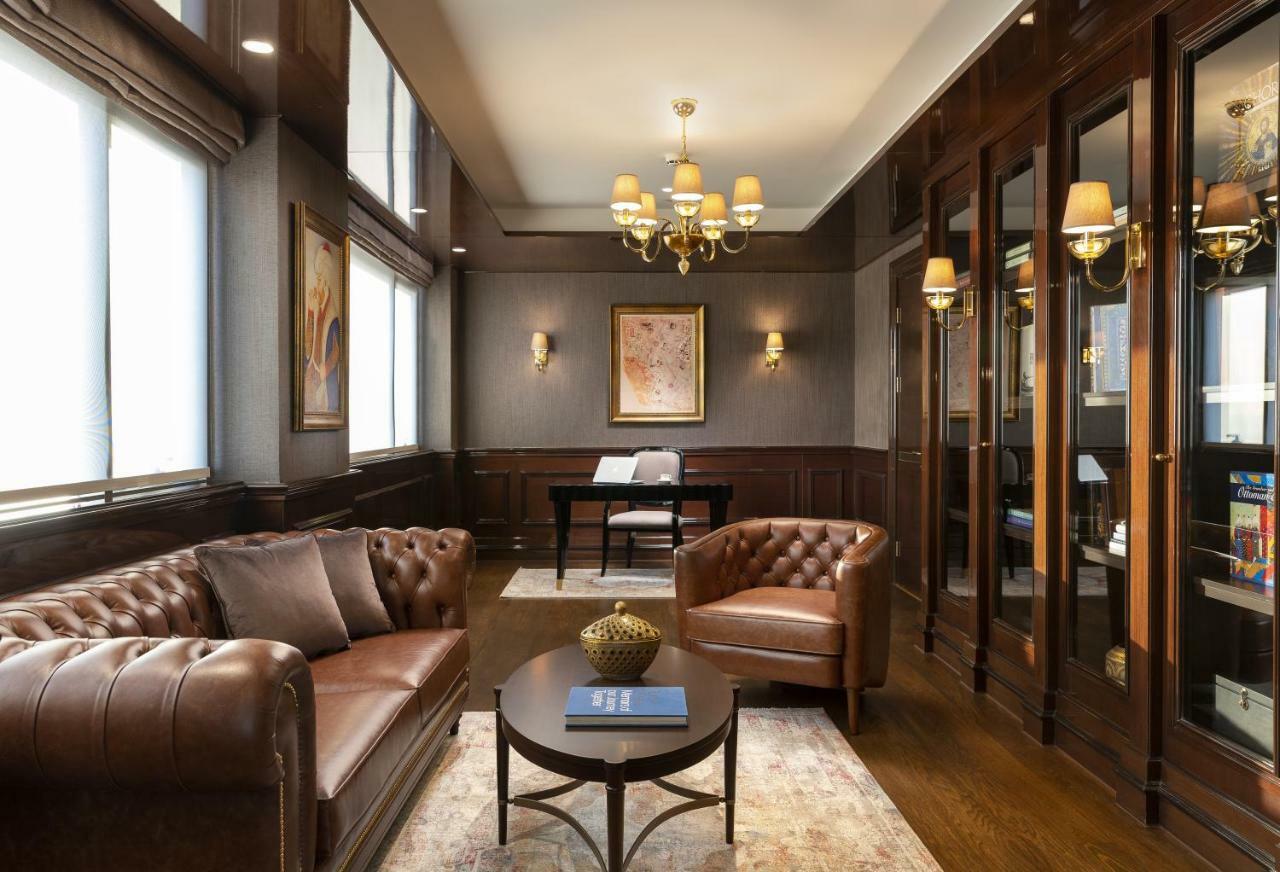 บาร์เซโล อิสตันบูล Hotel ภายนอก รูปภาพ The interior of the club